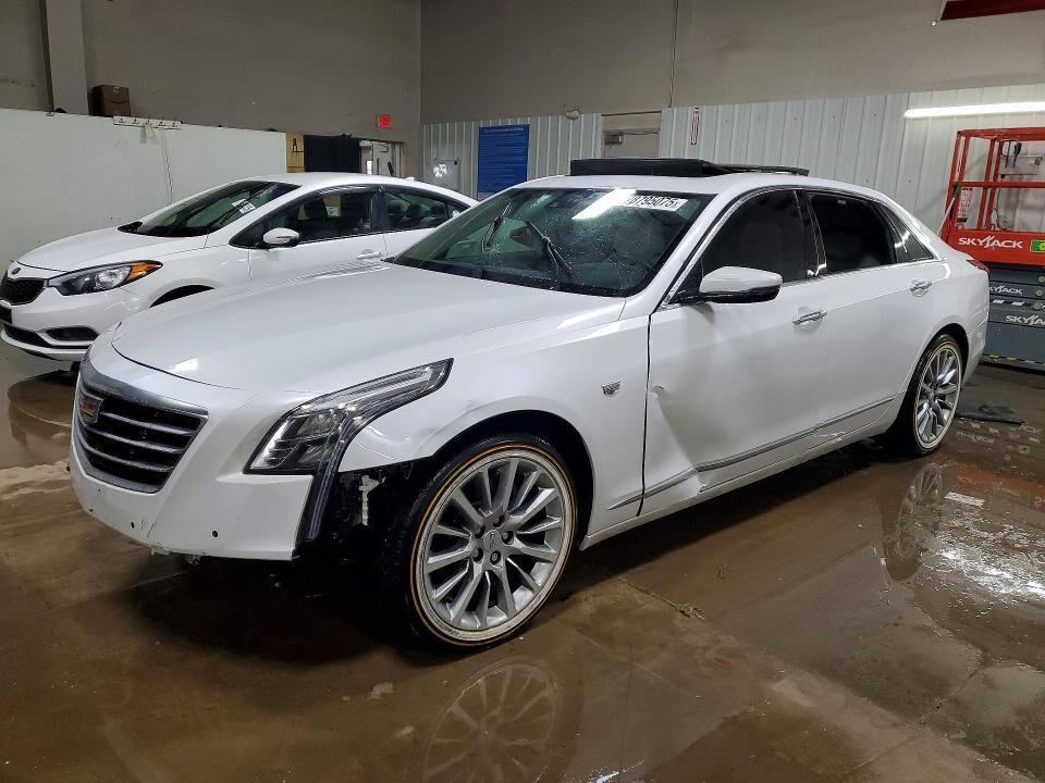 2017 CADILLAC CT6