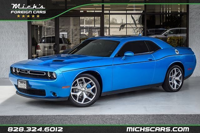 2021 DODGE Challenger