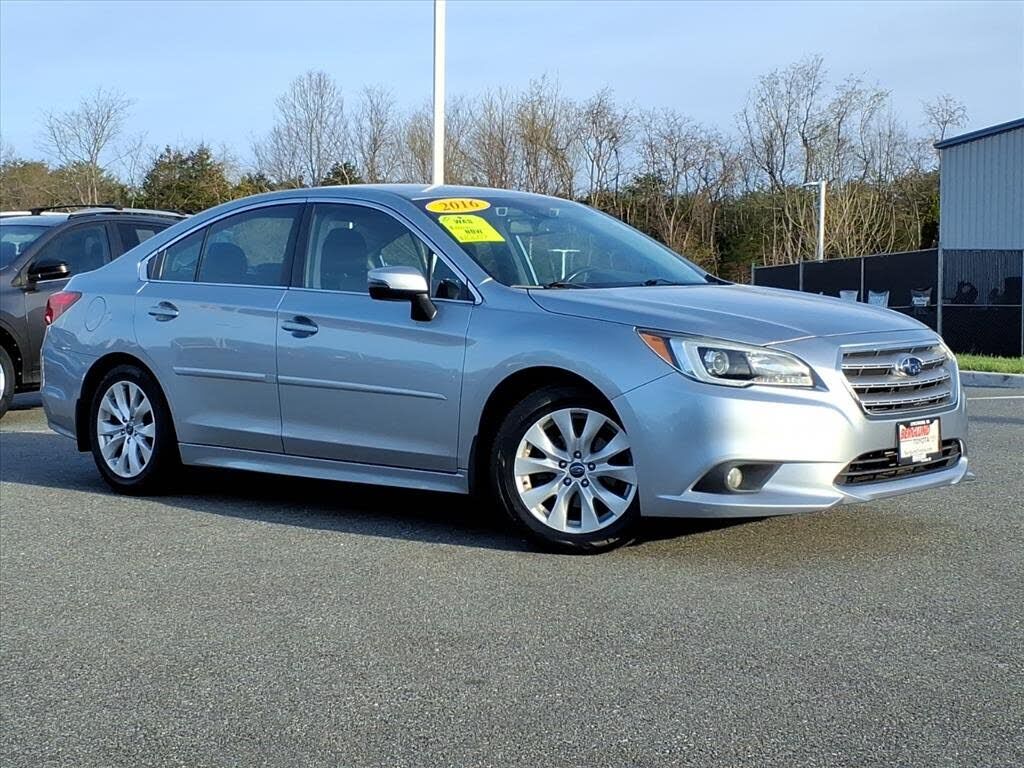 2016 SUBARU Legacy