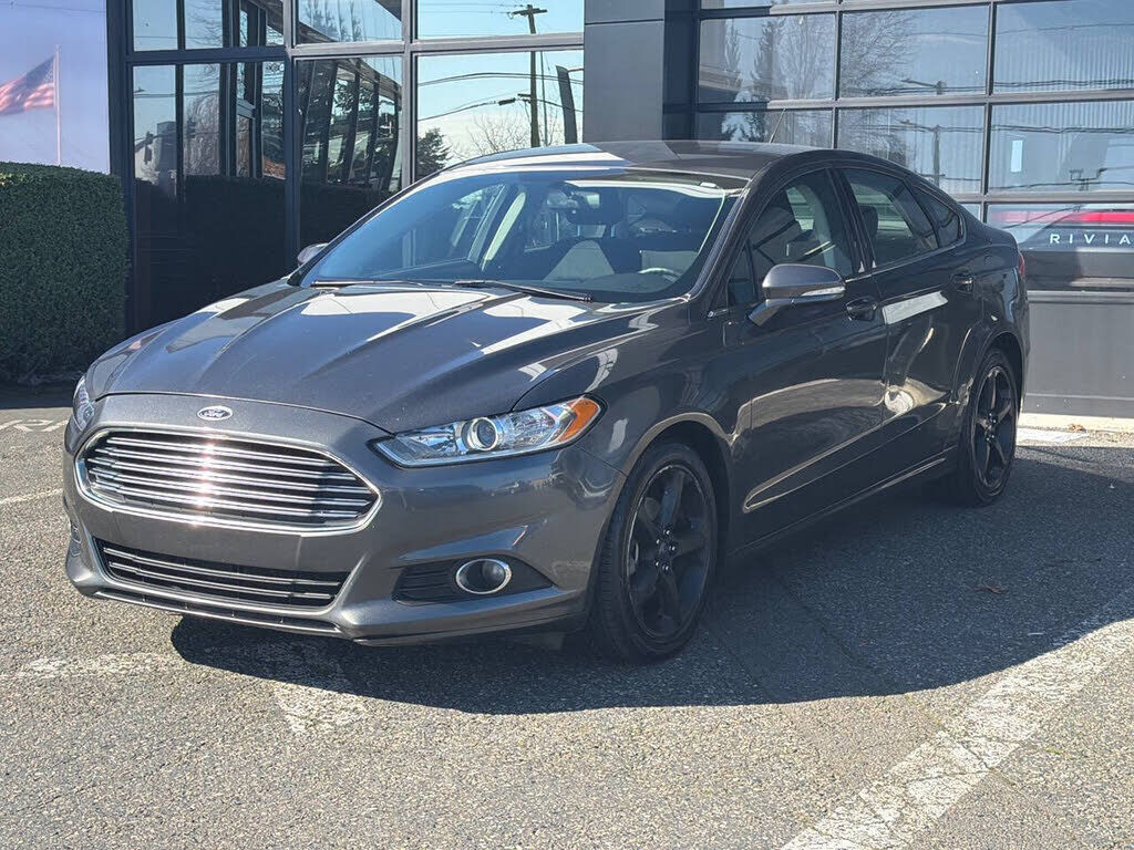 2016 FORD Fusion