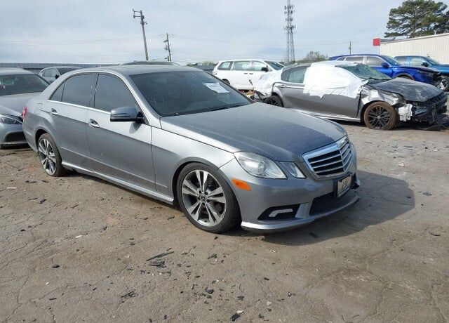 2011 MERCEDES-BENZ E-Class