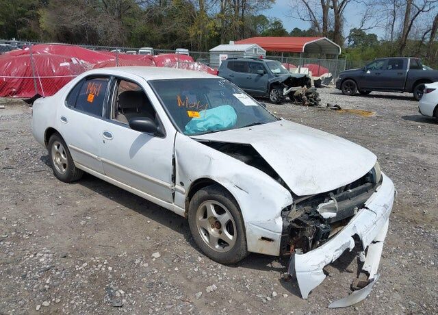 1997 NISSAN Altima