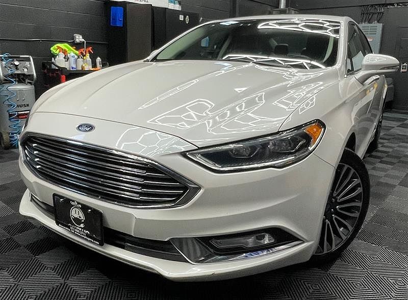 2017 FORD Fusion