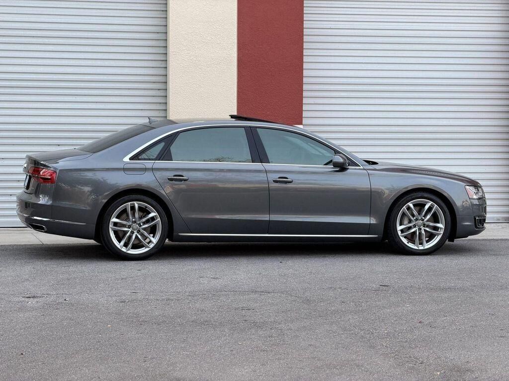 2015 AUDI A8