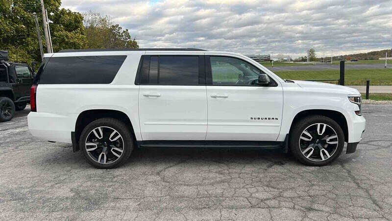 2019 CHEVROLET Suburban