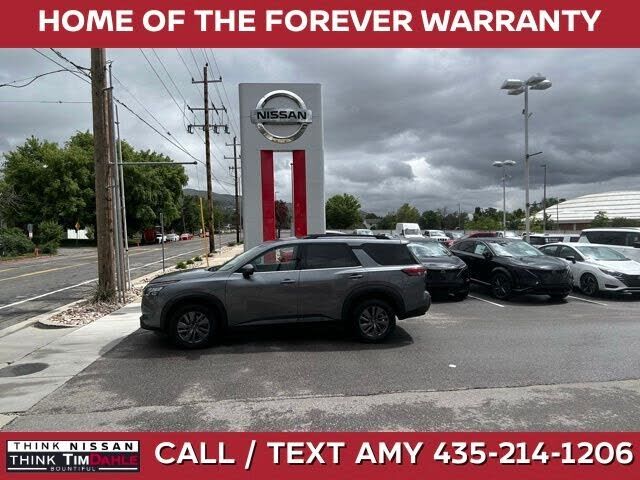 2024 NISSAN Pathfinder