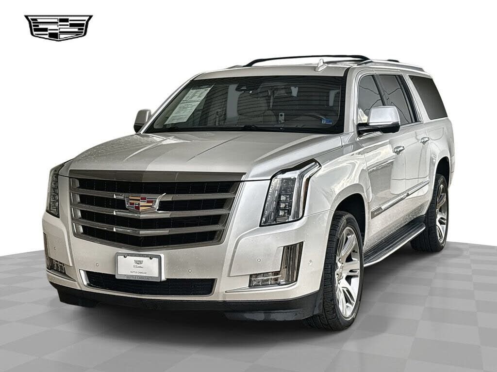 2017 CADILLAC Escalade ESV