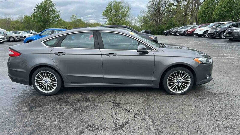 2013 FORD Fusion