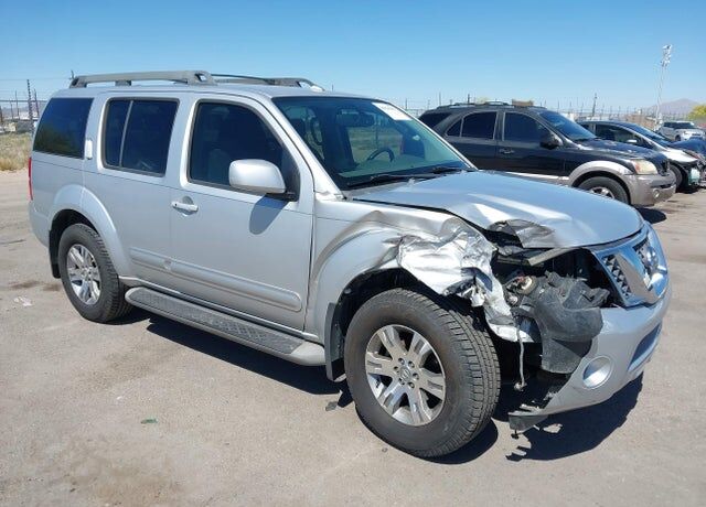 2010 NISSAN Pathfinder