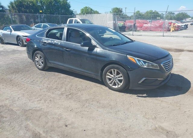 2017 HYUNDAI Sonata