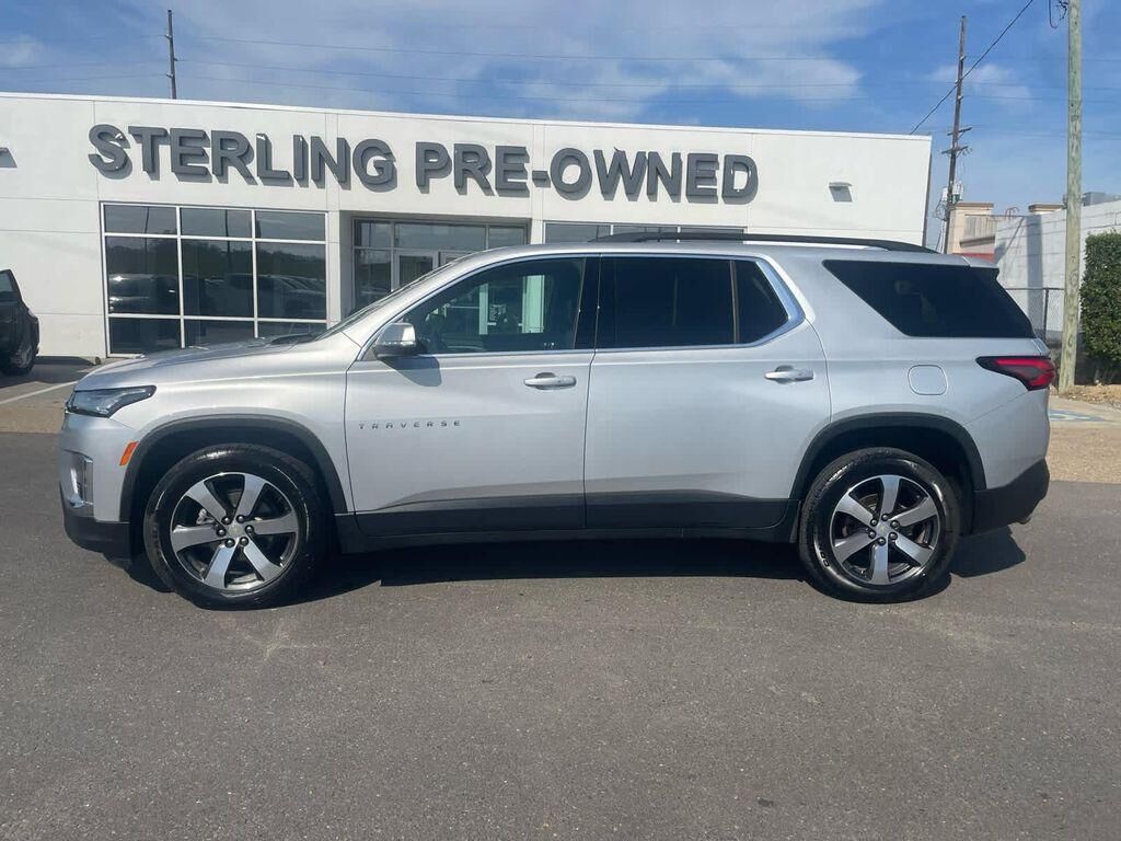 2022 CHEVROLET Traverse