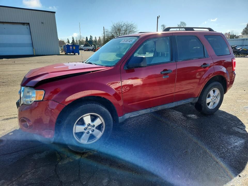 2011 FORD Escape