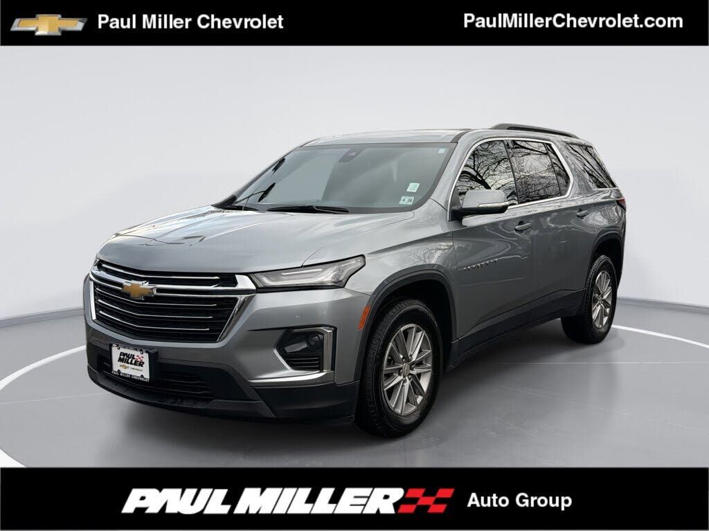 2023 CHEVROLET Traverse