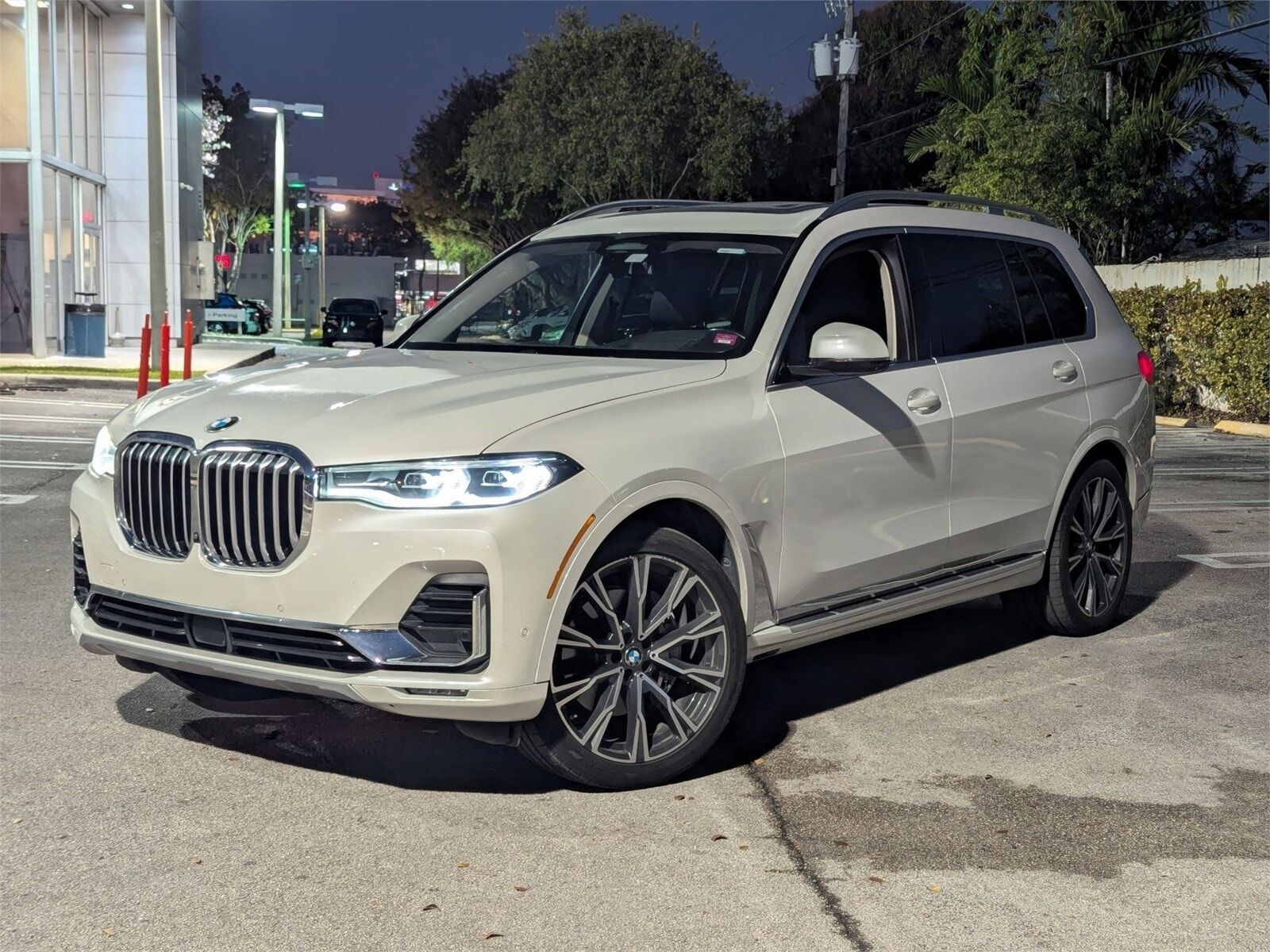 2019 BMW X7