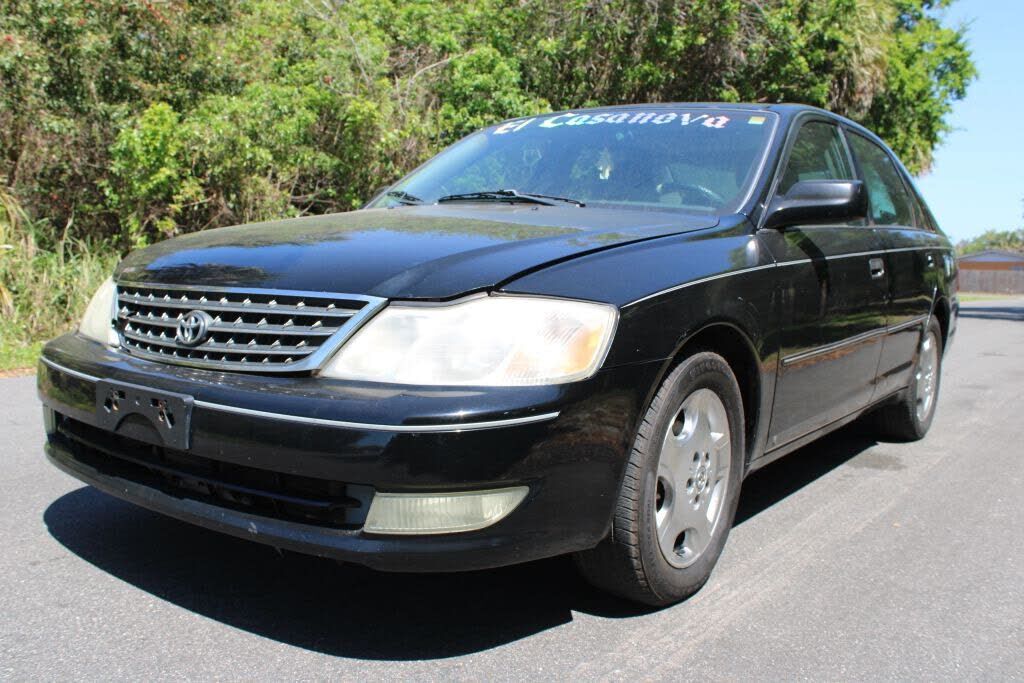 2003 TOYOTA Avalon