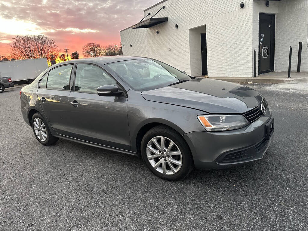 2012 VOLKSWAGEN Jetta