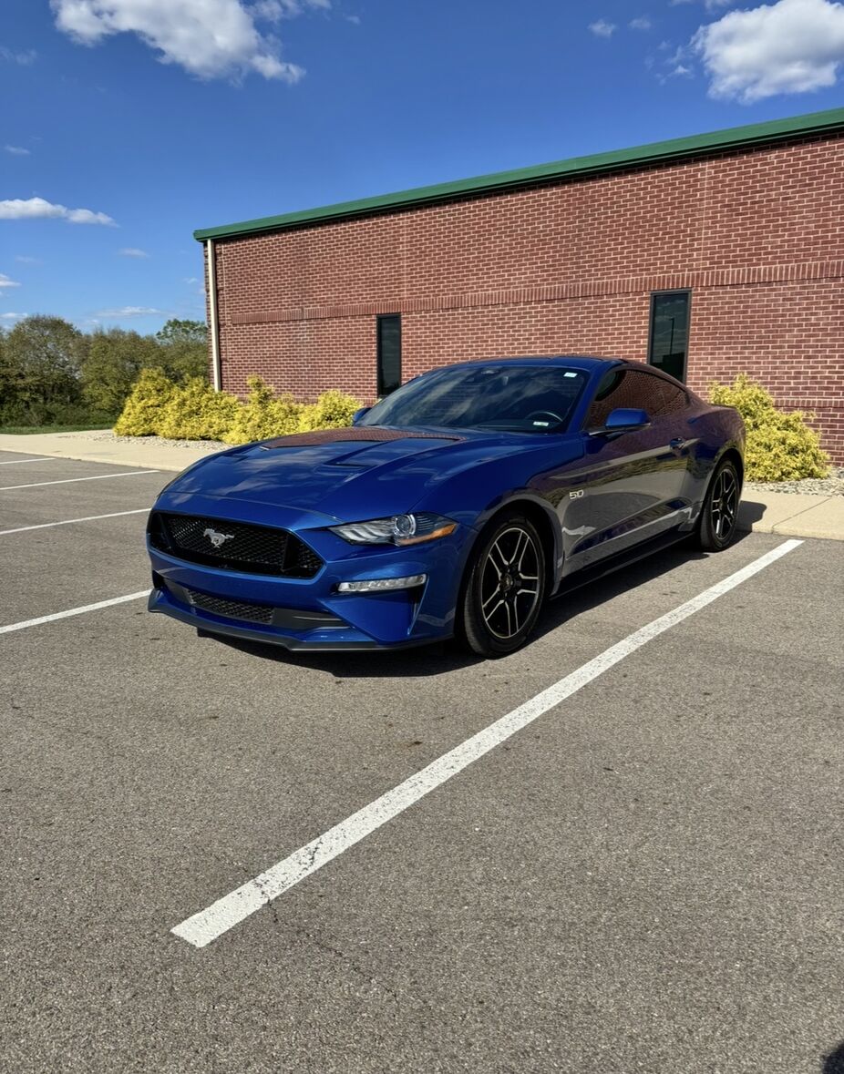 2022 FORD Mustang