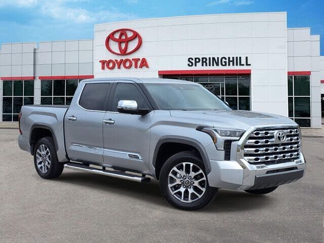2024 TOYOTA Tundra