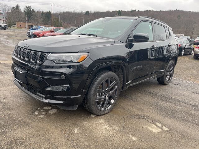 2025 JEEP Compass
