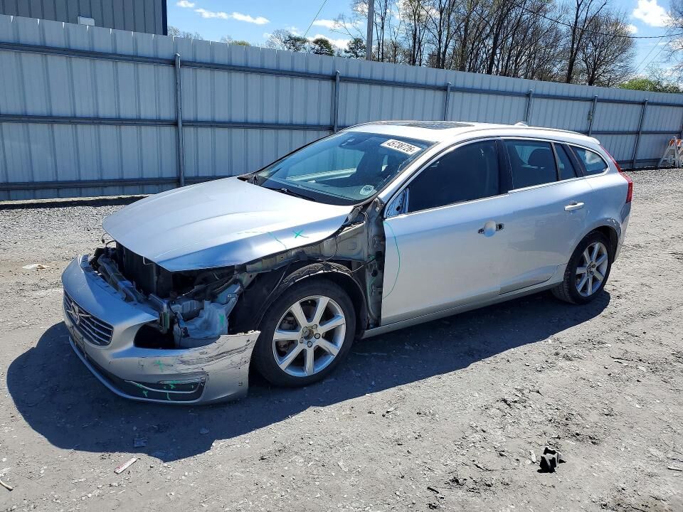 2016 VOLVO V60