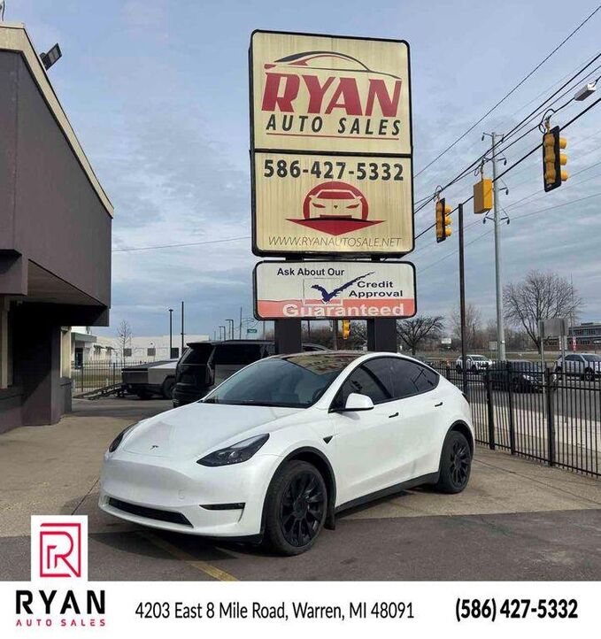 2024 TESLA Model Y