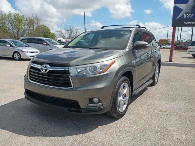 2015 TOYOTA Highlander