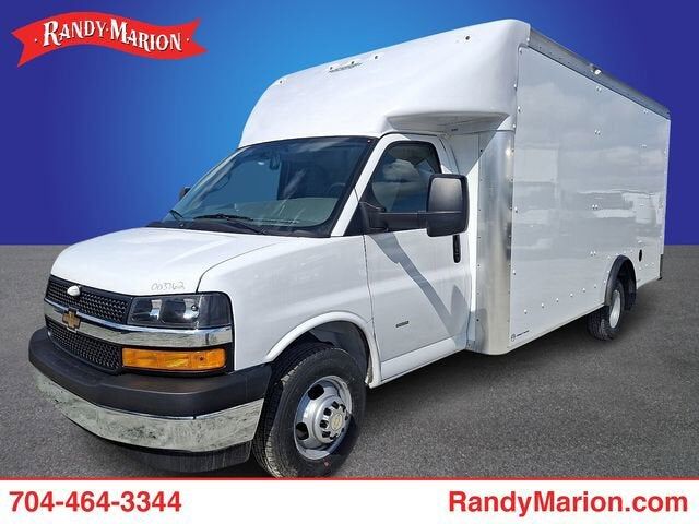 2026 CHEVROLET Express