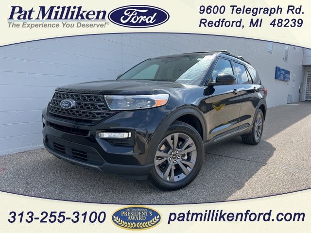 2022 FORD Explorer