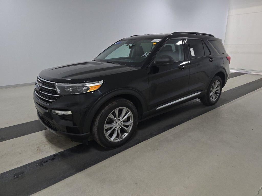 2023 FORD Explorer