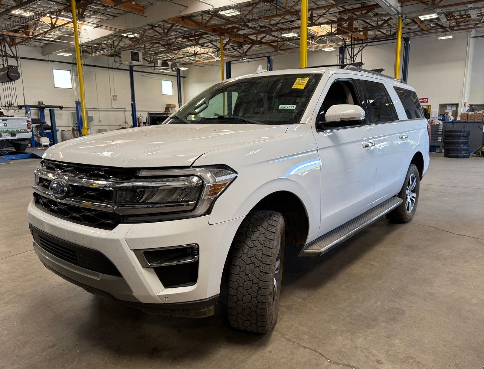 2023 FORD Expedition