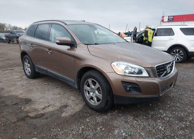 2010 VOLVO XC60