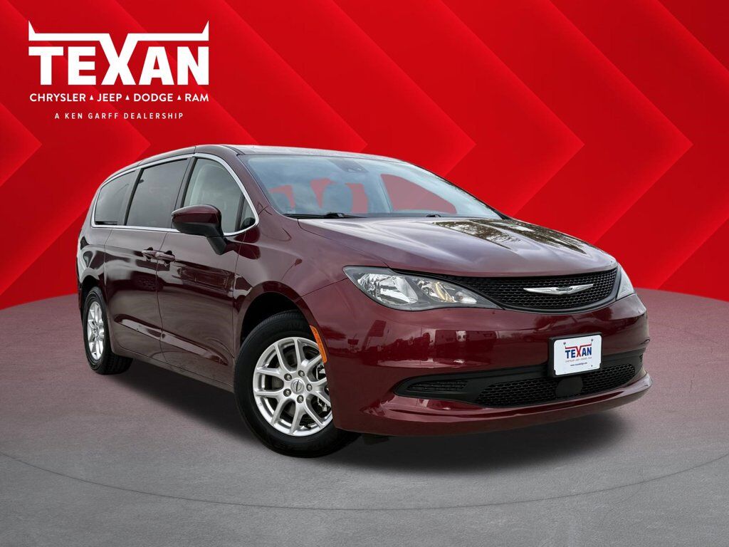 2023 CHRYSLER Voyager