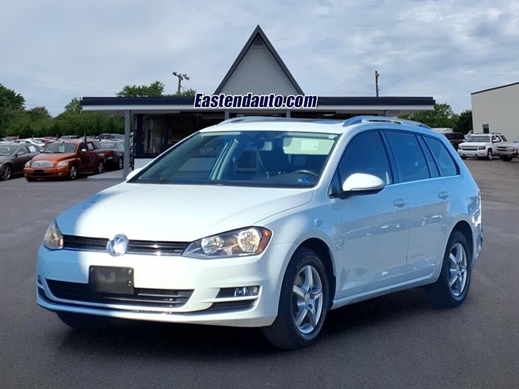2015 VOLKSWAGEN Golf SportWagen