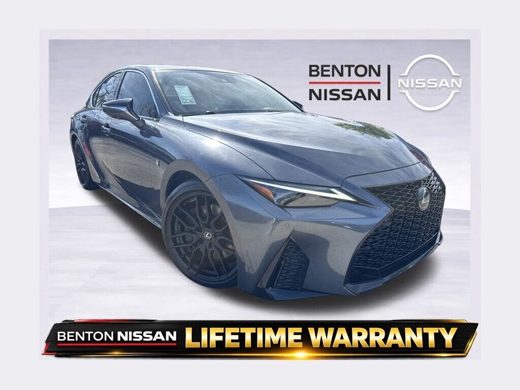 2023 LEXUS IS