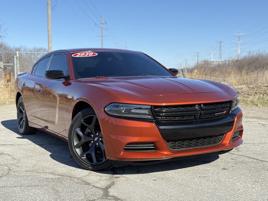 2020 DODGE Charger
