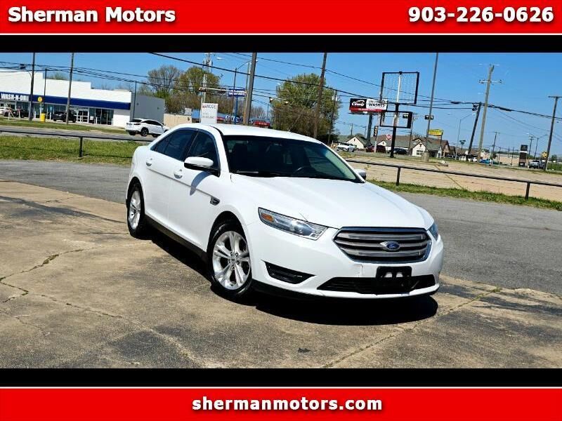 2014 FORD Taurus