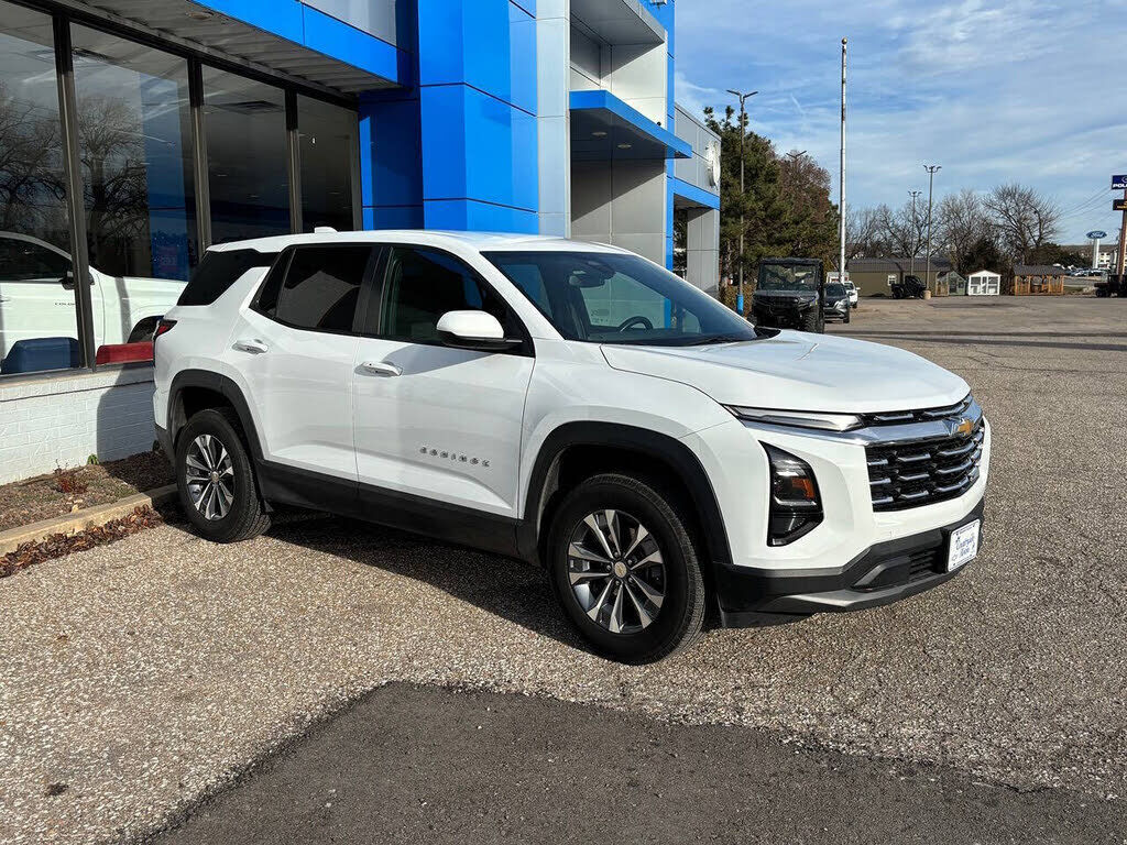 2025 CHEVROLET Equinox