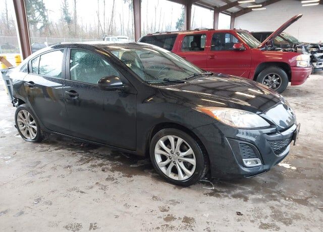 2011 MAZDA Mazda3