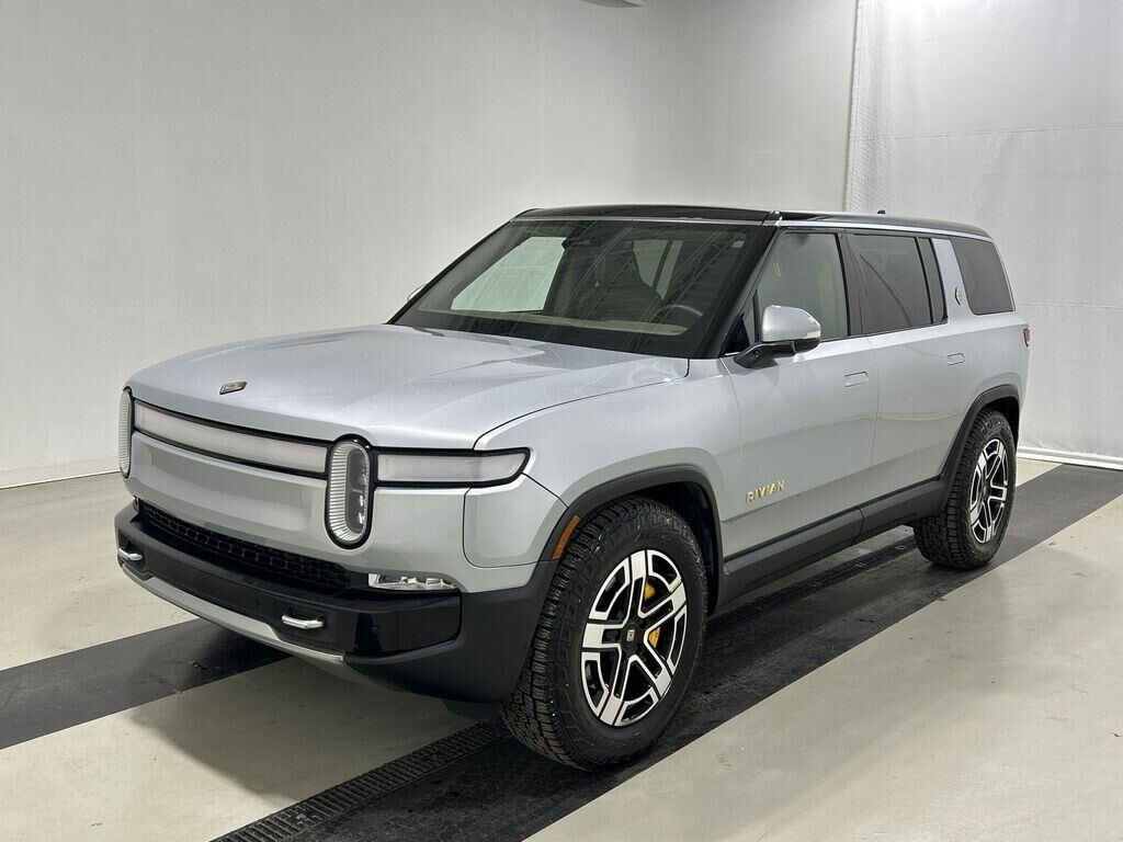 2022 RIVIAN R1S