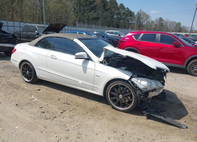 2012 MERCEDES-BENZ E-Class