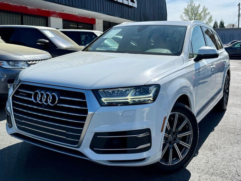 2017 AUDI Q7