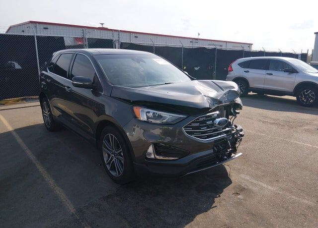 2019 FORD Edge
