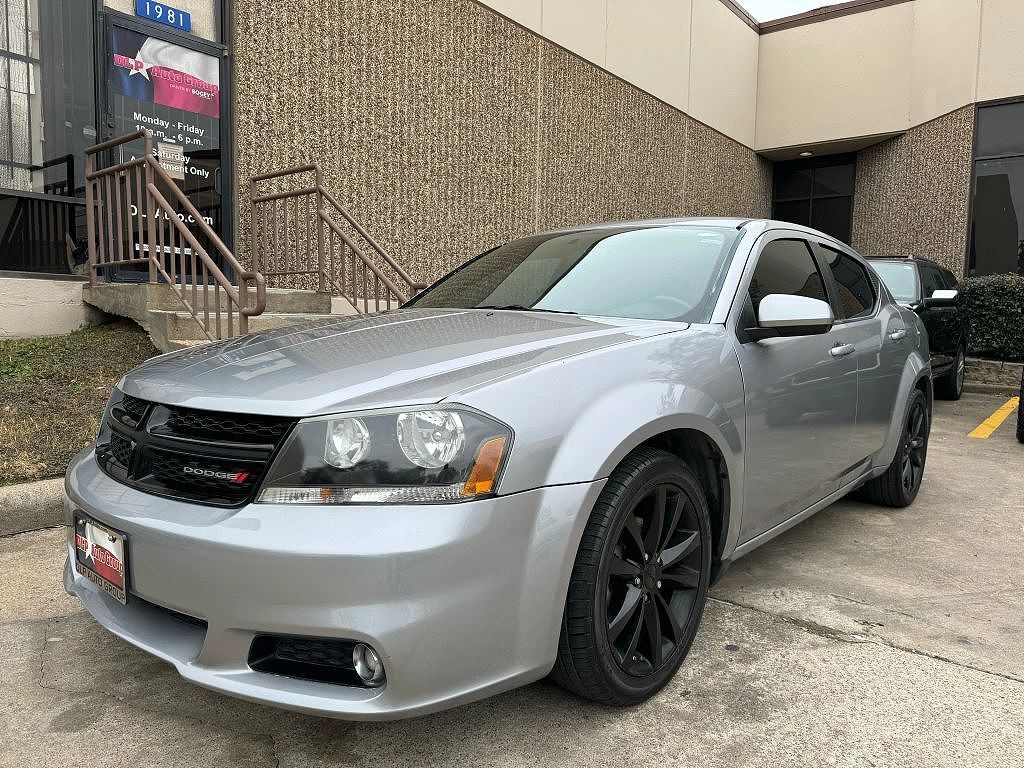 2014 DODGE Avenger