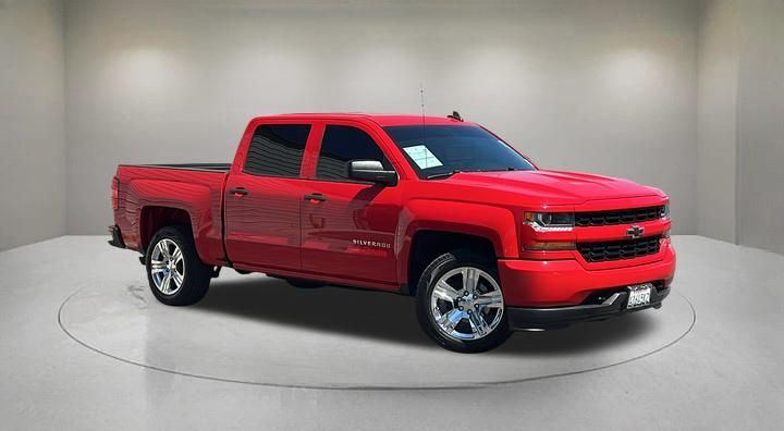 2018 CHEVROLET Silverado