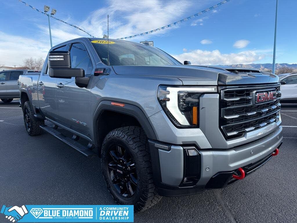 2025 GMC Sierra HD