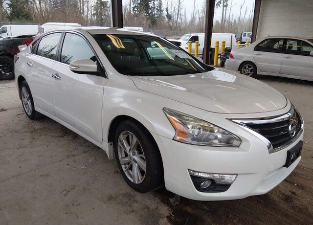 2014 NISSAN Altima