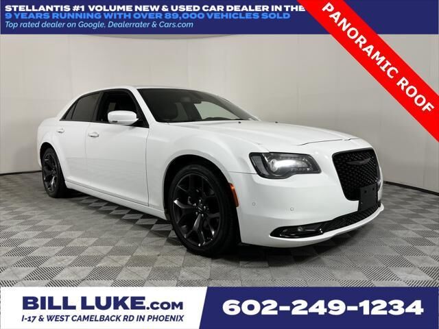 2022 CHRYSLER 300