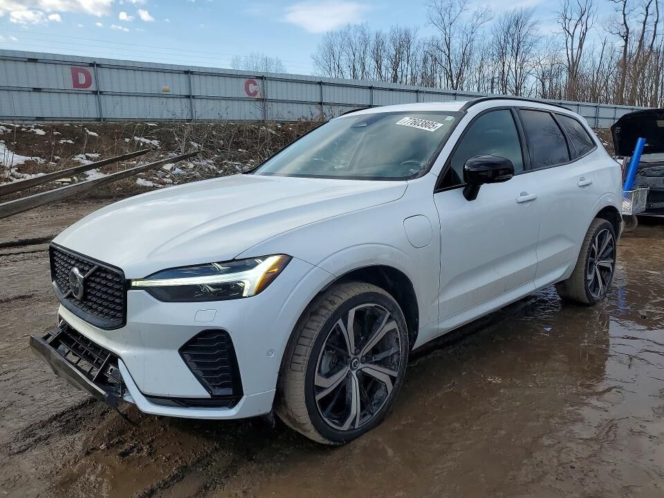 2024 VOLVO XC60
