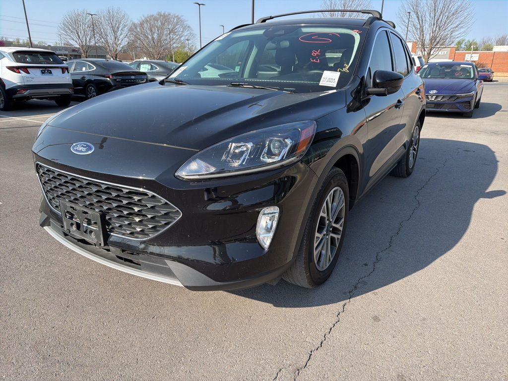 2022 FORD Escape
