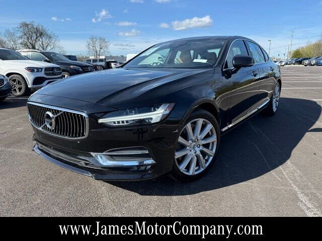 2018 VOLVO S90